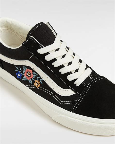 Collage of iconic Vans shoe models from the 1970s: Era, Old Skool, Slip-On, and Sk8-Hi