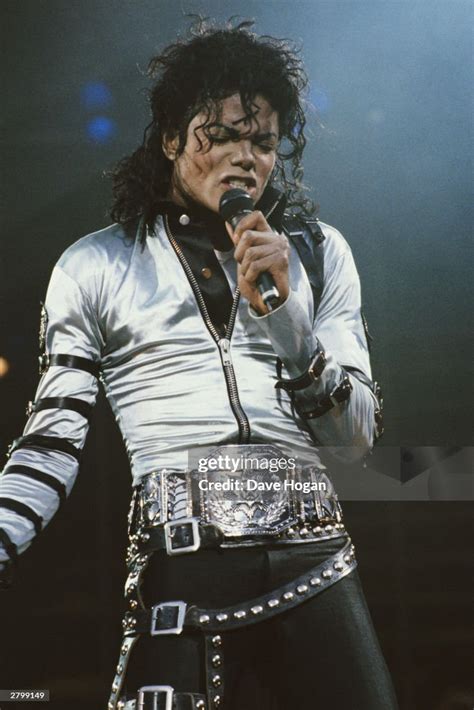 Michael Jackson performing