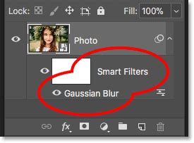 Gaussian Blur listed as a Smart Filter in Photoshop