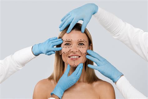 Image showing a hole where the original face was removed from the body layer
