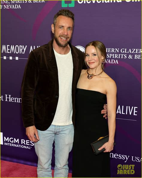 Kristen Bell and Dax Shepard in a candid moment